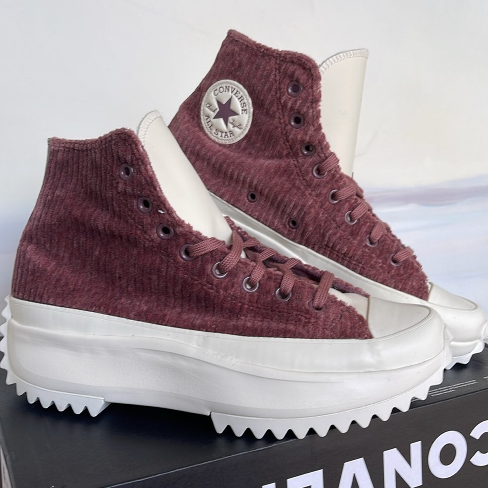 Converse WMNS А03252С CTAS
RUN STAR HIKE HI
DARK WINE/SADDLE/EGRET
Sneakers - Picture 7 of 16